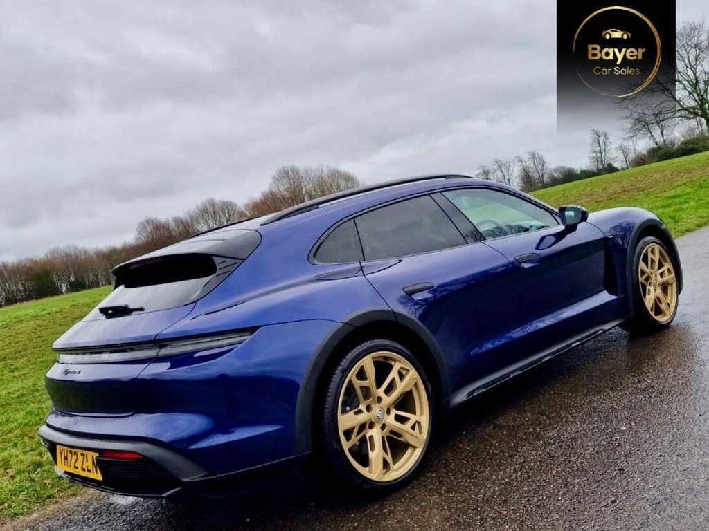USED 2022 72 PORSCHE TAYCAN Performance Plus 93.4kWh 4 Cross Turismo 5dr Electric Auto 4WD (11kW Charger) (476 ps) FINANCE AVAILABLE