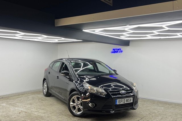 2013 FORD FOCUS 2013 1.6 Zetec Hatchback 5dr Petrol Powershift Euro 5 (125 ps)