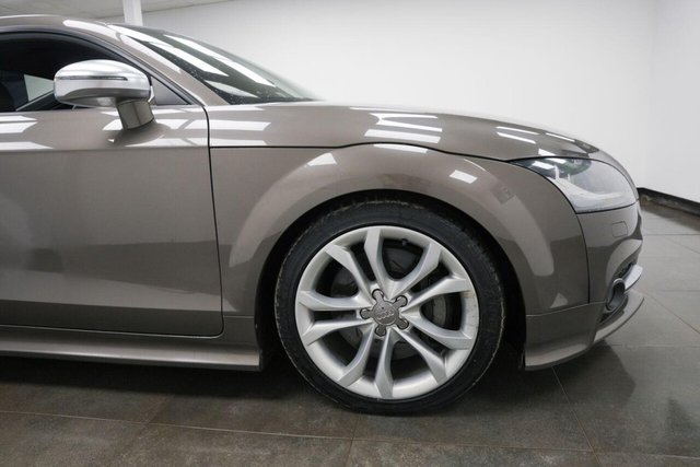 2013 AUDI TTS 2.0 TFSI S Tronic quattro Euro 5 3dr - Photo 5