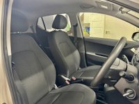 USED 2017 17 HYUNDAI I10 1.2 SE Hatchback 5dr Petrol Manual Euro 6 (87 ps) EXCELLENT MPG, PRIVACY GLASS