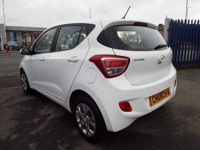 2016 HYUNDAI I10 1.0 SE Hatchback 5dr Petrol Manual Euro 6 (66 ps) - Photo 7