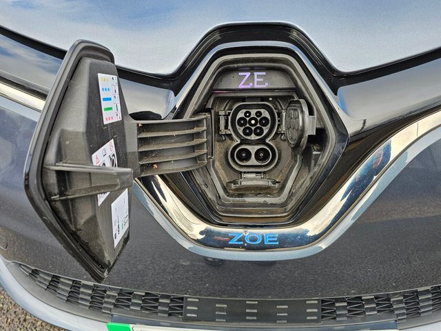 2020 RENAULT ZOE - Photo 12