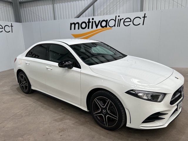 2022 Mercedes-Benz A-Class 1.3L Amg Line Edition 4dr - Photo 4