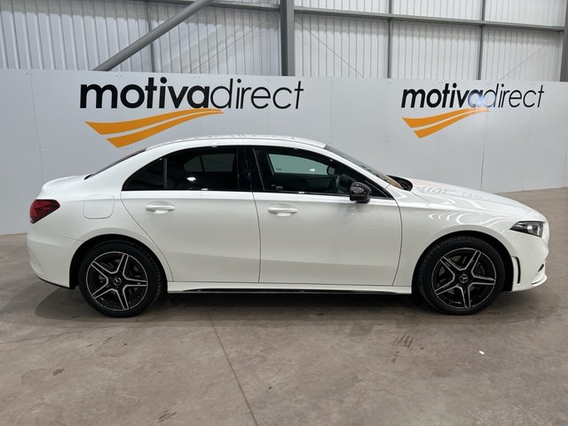 2022 Mercedes-Benz A-Class 1.3L Amg Line Edition 4dr - Photo 5