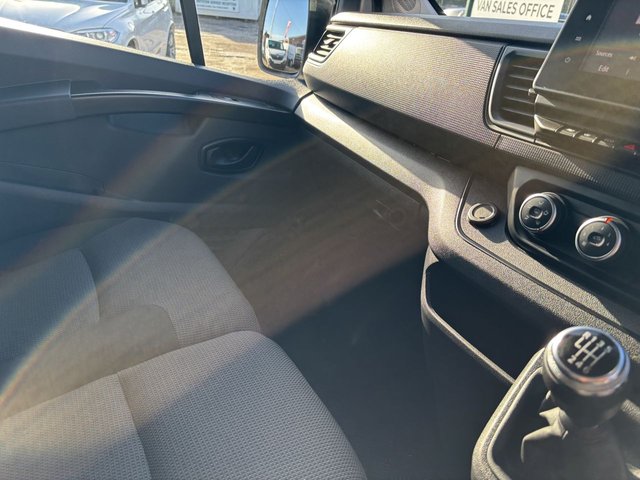 2024 Renault Trafic 2L Advance 5dr - Photo 12