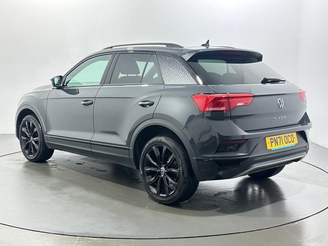 2021 Volkswagen T-Roc - Photo 6