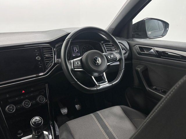 2021 Volkswagen T-Roc - Photo 11