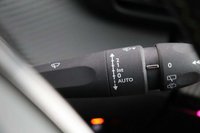 USED 2022 72 PEUGEOT E-2008 50kWh GT Auto 5dr (7kW Charger) SATNAV, CAMERA, HEATED SEATS