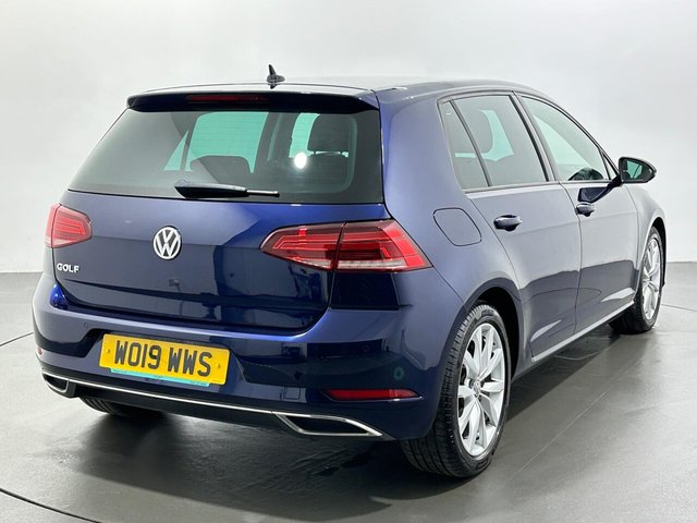 2019 Volkswagen Golf - Photo 8
