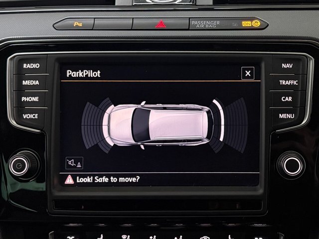 2016 VOLKSWAGEN PASSAT 2.0 BiTDI BlueMotion Tech R-Line Estate 5dr Diesel DSG 4Motion Euro 6 (s/s) (240 ps) - Photo 6