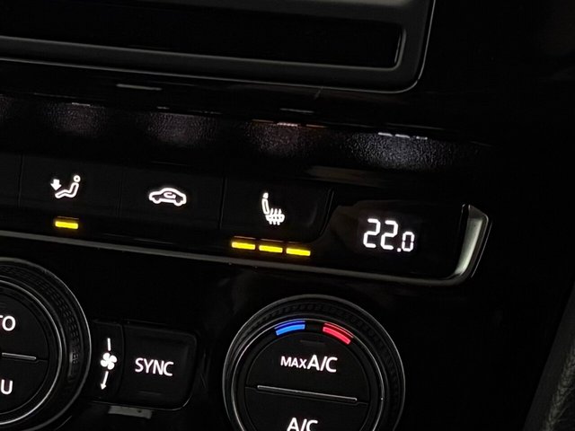 2016 VOLKSWAGEN PASSAT 2.0 BiTDI BlueMotion Tech R-Line Estate 5dr Diesel DSG 4Motion Euro 6 (s/s) (240 ps) - Photo 4