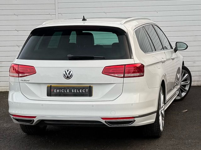2016 VOLKSWAGEN PASSAT 2.0 BiTDI BlueMotion Tech R-Line Estate 5dr Diesel DSG 4Motion Euro 6 (s/s) (240 ps) - Photo 10