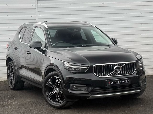 2018 VOLVO XC40