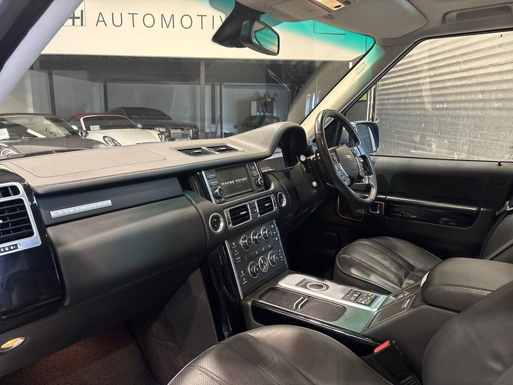 USED 2012 62 LAND ROVER RANGE ROVER 4.4 TD V8 Westminster SUV 5dr Diesel Auto 4WD Euro 5 (313 bhp) CLEAR GLASS|GREAT HISTORY