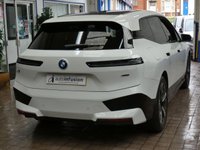 USED 2023 73 BMW IX 40 76.6kWh M Sport SUV 5dr Electric Auto xDrive (11kW Charger) (326 ps) SKYLOUNGE PACK COMFORT PLUS PLACK SUNROOF SAT NAV LEATHER CAMERA PARKING SENSORS 1 OWNER BMW WARRANTY