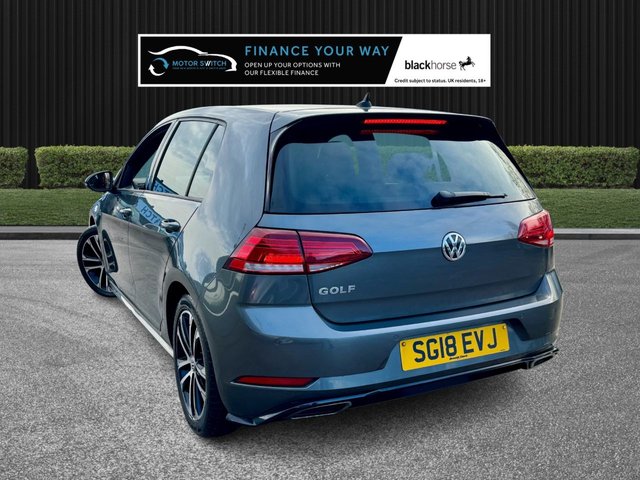 2018 Volkswagen Golf 1.5L R-Line 5dr - Photo 9