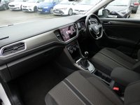 USED 2020 20 VOLKSWAGEN T-ROC 1.0 TSI GPF SE 5d 115 S/S 1 OWNER, GOOD SERVICE HISTORY, FRONT & REAR PARKING SENSORS WITH DISPLAY (PARK PILOT), APP-CONNECT FOR APPLE CARPLAY / ANDROID AUTO (GIVES YOU SAT NAV), DAB RADIO, BLUETOOTH PHONE & MUSIC, ADAPTIVE CRUISE CONTROL & SPEED LIMITER, FRONT ASSIST, LANE ASSIST, ELECTRIC FOLDING HEATED MIRRORS, 17 INCH ALLOY WHEELS, MANUAL 6 SPEED GEARBOX, LEATHER FLAT BOTTOM MULTIFUNCTION STEERING WHEEL, AUTO LIGHTS & WIPERS, AUTO DIMMING REAR VIEW MIRROR, AUTO HOLD, DUAL ZONE CLIMATE AIR CON, SPACE SAVER SPARE WHEEL