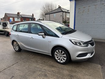 View our Vauxhall Zafira Tourer