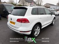 USED 2015 65 VOLKSWAGEN TOUAREG 3.0 TDI V6 BlueMotion Tech R-Line SUV 5dr Diesel Tiptronic 4WD Euro 6 (s/s) (262 ps) 262PS &bull; V6 &bull; Pan Roof &bull; 4WD