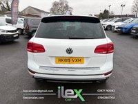 USED 2015 65 VOLKSWAGEN TOUAREG 3.0 TDI V6 BlueMotion Tech R-Line SUV 5dr Diesel Tiptronic 4WD Euro 6 (s/s) (262 ps) 262PS &bull; V6 &bull; Pan Roof &bull; 4WD