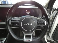 USED 2022 72 KIA SPORTAGE 1.6 T-GDi 13.8kWh GT-Line SUV 5dr Petrol Plug-in Hybrid Auto AWD Euro 6 (s/s) (261 bhp) SAT NAV PART LEATHER HEATED SEATS HEATED STEERING WHEEL REAR VIEW CAMERA PARKING SENSORS 1 OWNER EXCELLENT KIA SERVICE HISTORY KIA WARRANTY