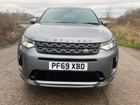 USED 2020 69 LAND ROVER DISCOVERY SPORT 2.0 P200 MHEV R-Dynamic S SUV 5dr Petrol Auto 4WD Euro 6 (s/s) (200 ps) 1 OWNER FROM NEW + 7 SEATER MODEL + APPLE CARPLAY/ANDROID AUTO + PARKING SENSORS FRONT & REAR WITH REAR CAMERA + HEATED FRONT SEATS + FINISHED IN EIGER GREY + ONLINE PACK + CONNECTED NAVIGATION PRO + PRIVACY GLASS + DAB RADIO + CRUISE CONTROL WITH SPEED LIMITER + TRAFFIC SIGN RECOGNITION + LANE KEEP ASSIST + BLUETOOTH + TWO-ZONE CLIMATE CONTROL + TERRAIN RESPONSE 2 + POWERED TAILGATE + POWER FOLD DOOR MIRRORS + KEYLESS ENTRY & START + 19' SATIN DARK GREY ALLOY WHEELS WITH TPMS