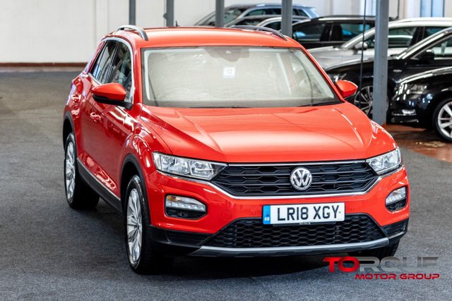 2018 VOLKSWAGEN T-ROC 1.5 TSI EVO SE SUV 5dr Petrol Manual Euro 6 (s/s) (150 ps) - Photo 3