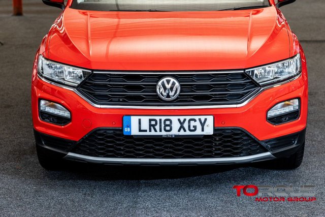 2018 VOLKSWAGEN T-ROC 1.5 TSI EVO SE SUV 5dr Petrol Manual Euro 6 (s/s) (150 ps) - Photo 5