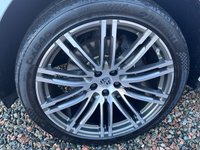 USED 2018 18 PORSCHE MACAN 2.0T SUV 5dr Petrol PDK 4WD Euro 6 (s/s) (252 ps) OVER 8K WORTH OF EXTRA'S