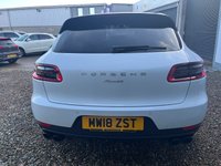 USED 2018 18 PORSCHE MACAN 2.0T SUV 5dr Petrol PDK 4WD Euro 6 (s/s) (252 ps) OVER 8K WORTH OF EXTRA'S