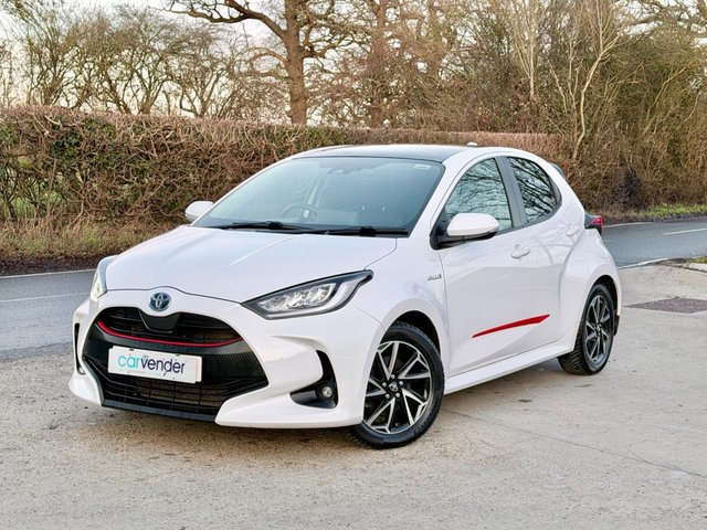 2021 Toyota Yaris 1.5L Design 5dr - Photo 3
