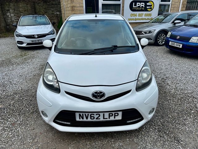2013 TOYOTA AYGO 1.0 VVT-i Fire Hatchback 5dr Petrol Manual Euro 5 (67 ps) - Photo 9
