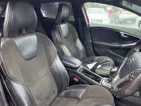 USED 2015 65 VOLVO V40 2.0 D2 R-Design Hatchback 5dr Diesel Manual Euro 6 (s/s) (120 ps) ONLY 3 FORMER KEEPER+&pound;20 TAX