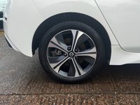 USED 2020 70 NISSAN LEAF 62kWh e+ n-tec Hatchback 5dr Electric Auto (217 ps) Heated leather trim and steering wheel, Navi, 360* cameras