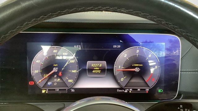 2020 MERCEDES-BENZ E-CLASS 2.0 E220d AMG Line Cabriolet 2dr Diesel G-Tronic+ Euro 6 (s/s) (194 ps) - Photo 11