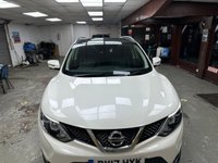 USED 2017 17 NISSAN QASHQAI 1.5 dCi Tekna SUV 5dr Diesel Manual 2WD Euro 6 (s/s) (110 ps) Pan Roof + 360&deg; Camera
