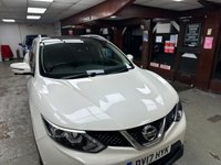USED 2017 17 NISSAN QASHQAI 1.5 dCi Tekna SUV 5dr Diesel Manual 2WD Euro 6 (s/s) (110 ps) Pan Roof + 360&deg; Camera