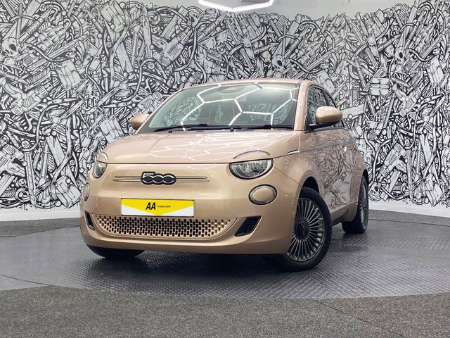 2022 Fiat 500e - Photo 6