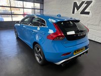 USED 2015 65 VOLVO V40 1.5 T2 R-Design Hatchback 5dr Petrol Auto Euro 6 (s/s) (122 ps) Bluetooth - DAB radio - 2 Keys