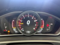 USED 2015 65 VOLVO V40 1.5 T2 R-Design Hatchback 5dr Petrol Auto Euro 6 (s/s) (122 ps) Bluetooth - DAB radio - 2 Keys