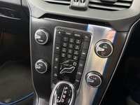 USED 2015 65 VOLVO V40 1.5 T2 R-Design Hatchback 5dr Petrol Auto Euro 6 (s/s) (122 ps) Bluetooth - DAB radio - 2 Keys