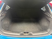 USED 2015 65 VOLVO V40 1.5 T2 R-Design Hatchback 5dr Petrol Auto Euro 6 (s/s) (122 ps) Bluetooth - DAB radio - 2 Keys