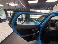 USED 2015 65 VOLVO V40 1.5 T2 R-Design Hatchback 5dr Petrol Auto Euro 6 (s/s) (122 ps) Bluetooth - DAB radio - 2 Keys