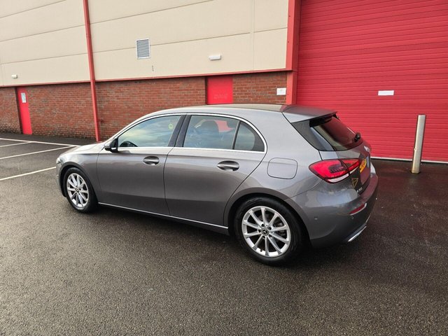 2020 Mercedes-Benz A CLASS - Photo 11