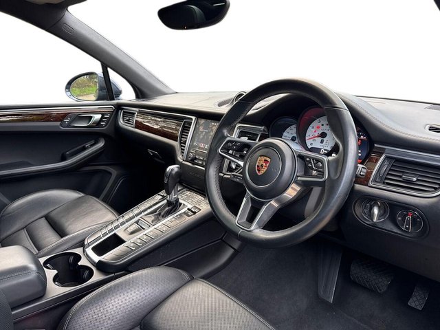 2017 PORSCHE MACAN 3.0T V6 GTS SUV 5dr Petrol PDK 4WD Euro 6 (s/s) (360 ps) - Photo 9