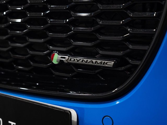 2020 Jaguar Xe 2L Reims Edition 4dr - Photo 5