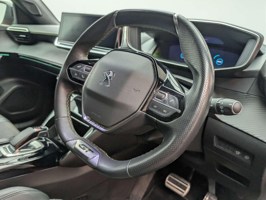 Used 2021 21 PEUGEOT E-2008 50kWh GT SUV 5dr Electric Auto (136 ps) HEATED SEATS+PARKING CAMERA CLICK+COLLECT / HOME DELIVERY