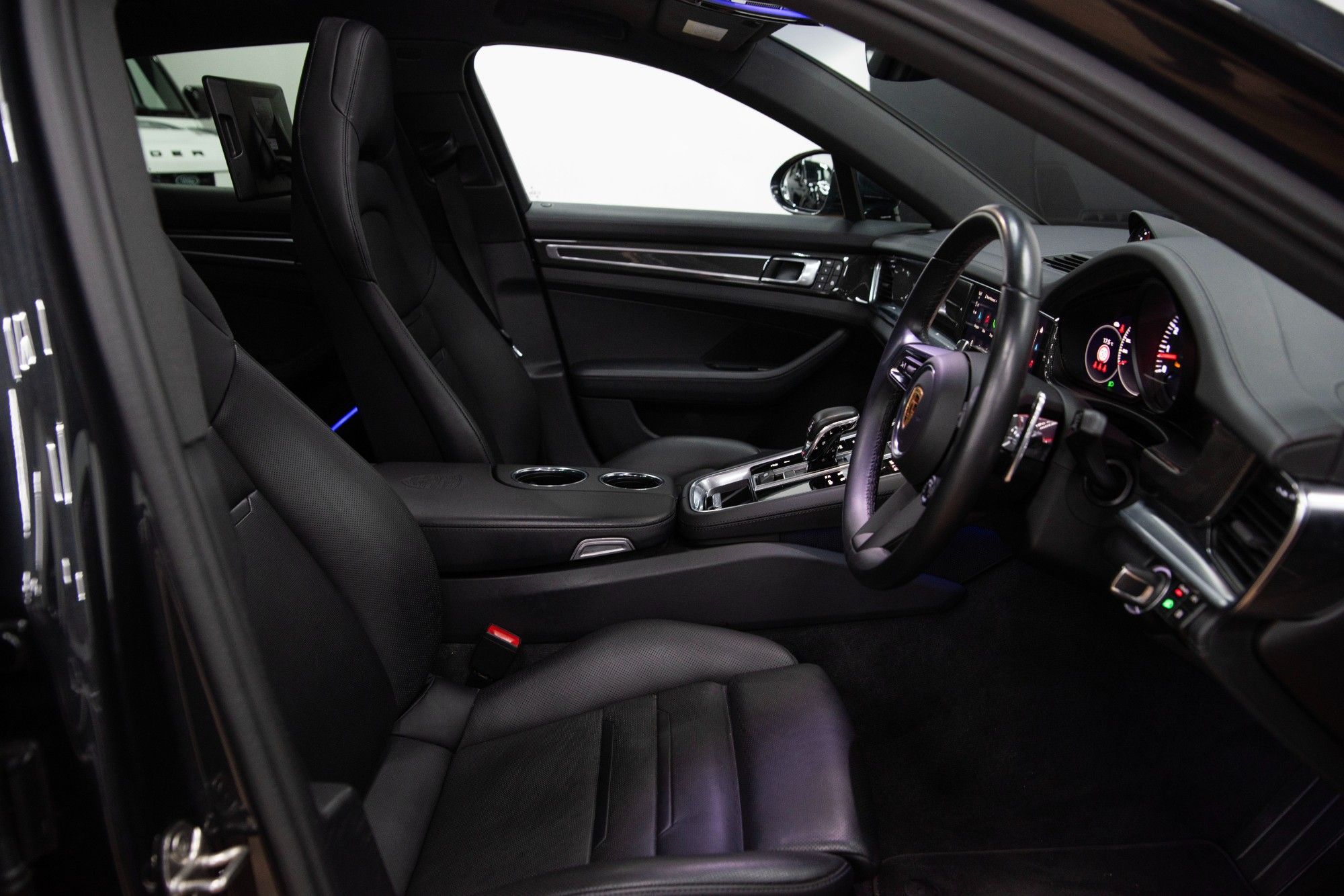 USED 2022 72 PORSCHE PANAMERA 2.9 V6 4 Platinum Edition Saloon  