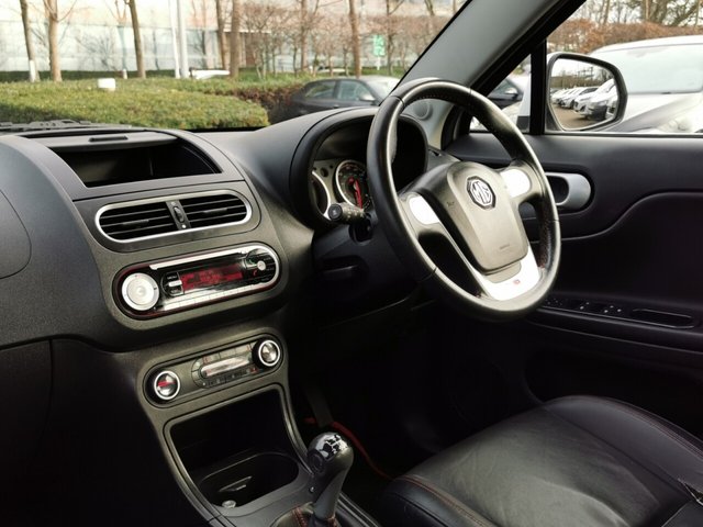 2017 MG MG3 - Photo 2