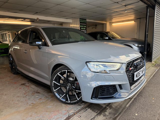 View our AUDI RS3